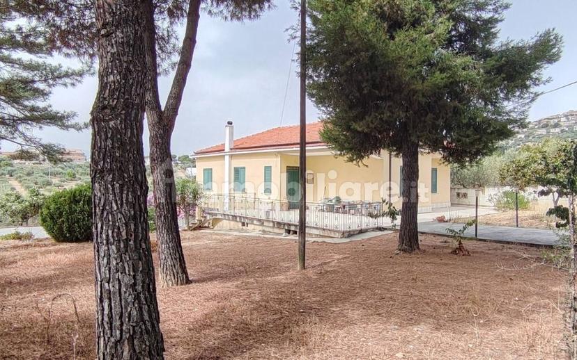Villa unifamiliare via Fonte Alzano, Città Sant'Angelo — foto 15 di 30