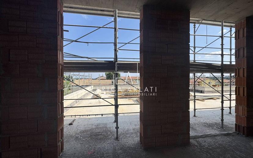 Trilocale via Olgiate 40, Centro, Lurate Caccivio — foto 4 di 23
