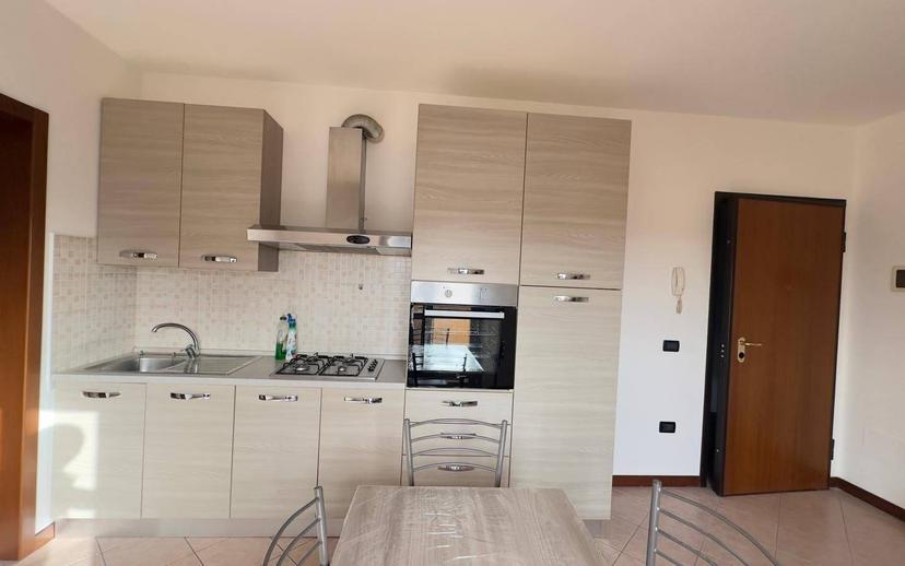 Bilocale buono stato, secondo piano, Centro, Moglia — foto 4 di 7