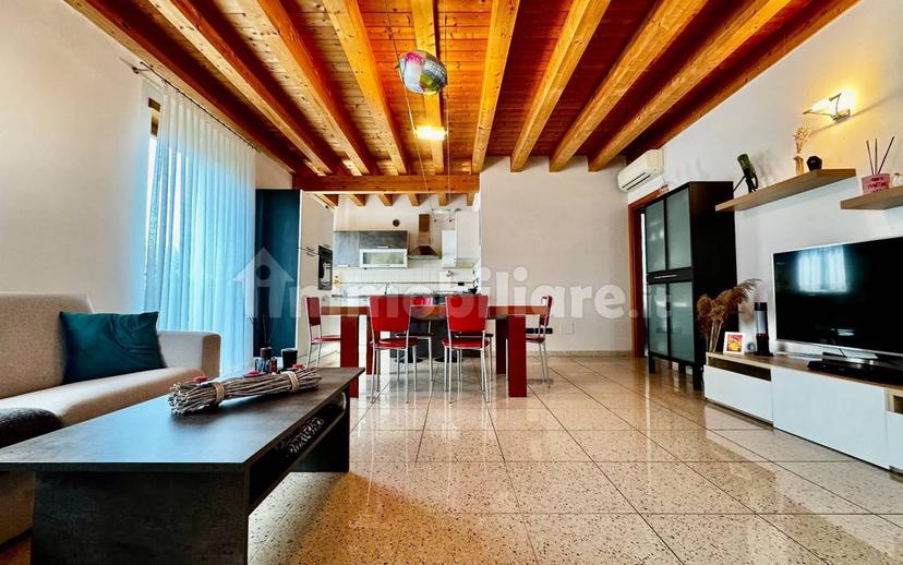 Villa unifamiliare, ottimo stato, 160 m², Centro, Thiene — foto 7 di 15
