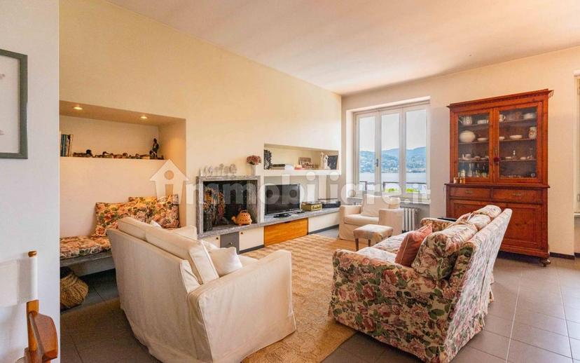 Villa bifamiliare Lungolago Dino Ciani, 31, Centro, Ranco — foto 19 di 43