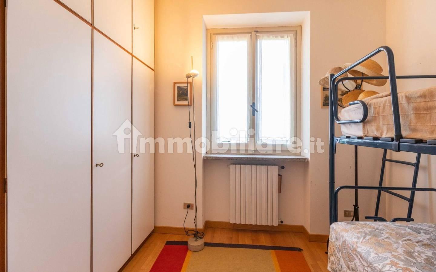 Villa bifamiliare Lungolago Dino Ciani, 31, Centro, Ranco