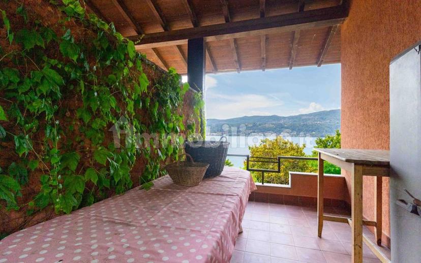 Villa bifamiliare Lungolago Dino Ciani, 31, Centro, Ranco — foto 21 di 43