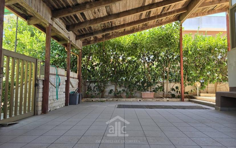 Villa unifamiliare via Luigi Mariano, Leuca, Lecce — foto 42 di 77