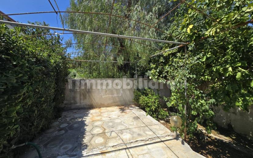 Villa unifamiliare via Luigi Mariano, Leuca, Lecce — foto 10 di 77