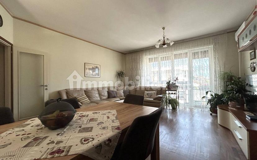 Appartamento via Alexander Fleming 9, Centro, Schio — foto 2 di 20