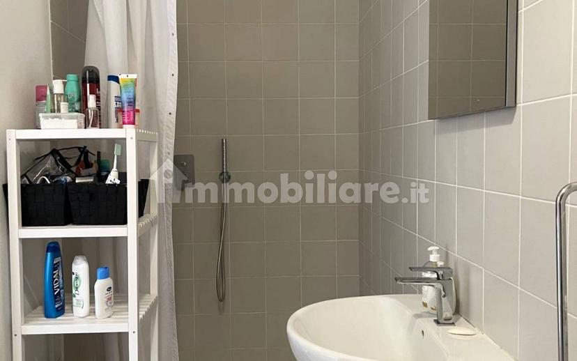 Stanza singola via Enrico Pessina 12, Como — foto 8 di 9