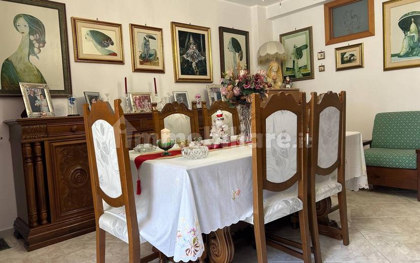Villa plurifamiliare, ottimo stato, 250 m², Picanello, Catania