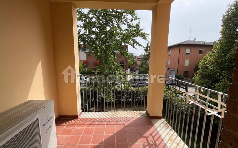 Attico via Amatore Sciesa 23, Centro, Mirandola — foto 9 di 32