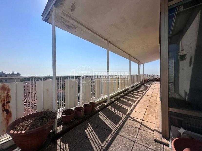 Attico viale Venezia 22, Centro, Bassano del Grappa — foto 7 di 28