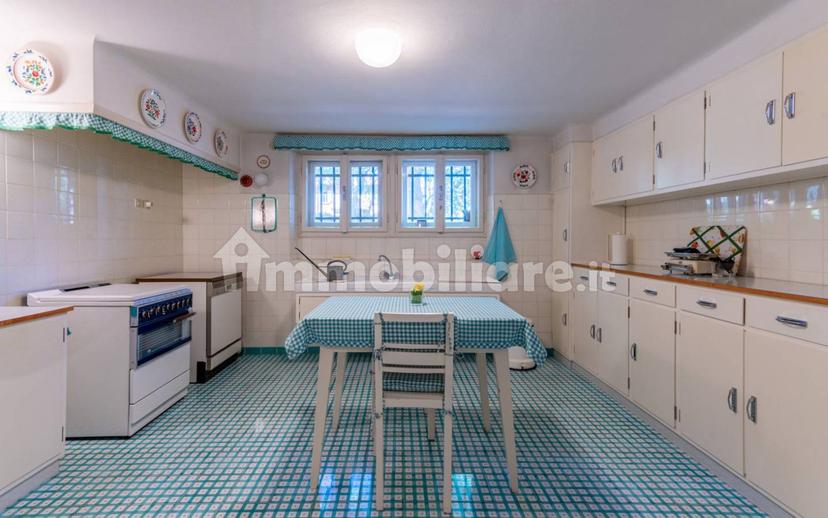 Villa unifamiliare 520 m², Opicina, Trieste — foto 10 di 41