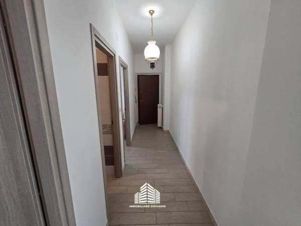 Trilocale via Adige, Centro, Bra — foto 4 di 15
