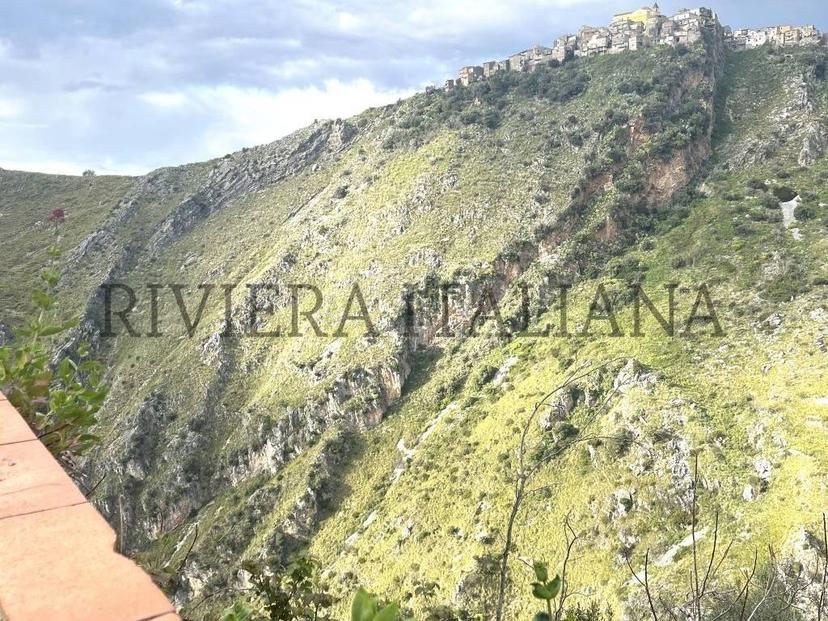 Quadrilocale via Santo, Centro, Maierà — foto 12 di 24