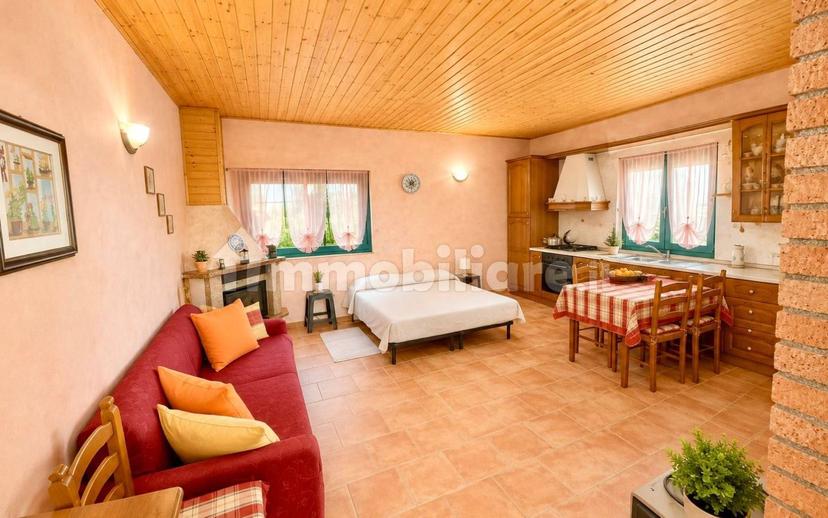 Terratetto plurifamiliare 180 m², buono stato, Altarello, Riposto — foto 29 di 29