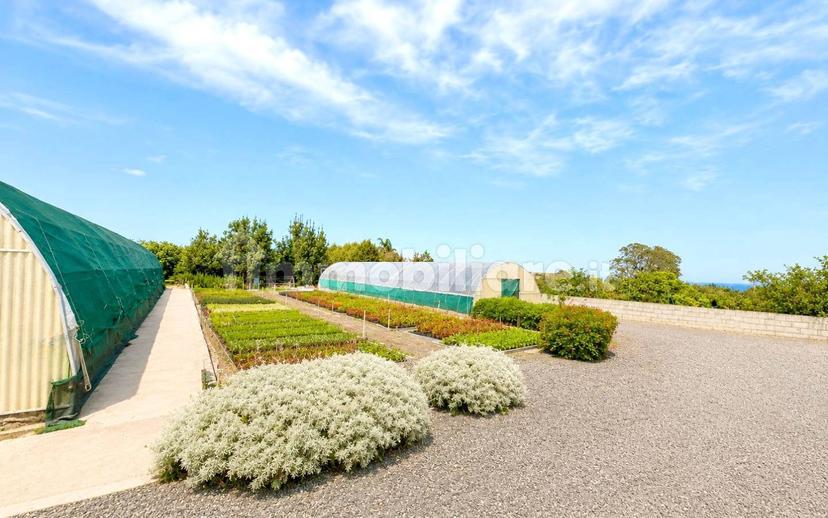 Terratetto plurifamiliare 180 m², buono stato, Altarello, Riposto — foto 15 di 29