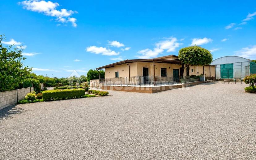 Terratetto plurifamiliare 180 m², buono stato, Altarello, Riposto — foto 14 di 29