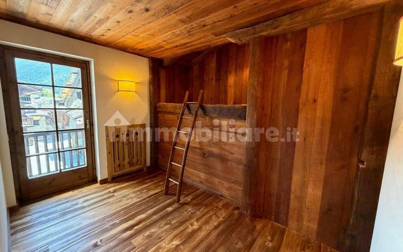 Quadrilocale frazione Chez Borgne 62, La Salle — foto 6 di 17