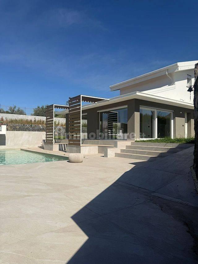 Villa unifamiliare via delle Sciare, Centro, San Giovanni la Punta — foto 15 di 25