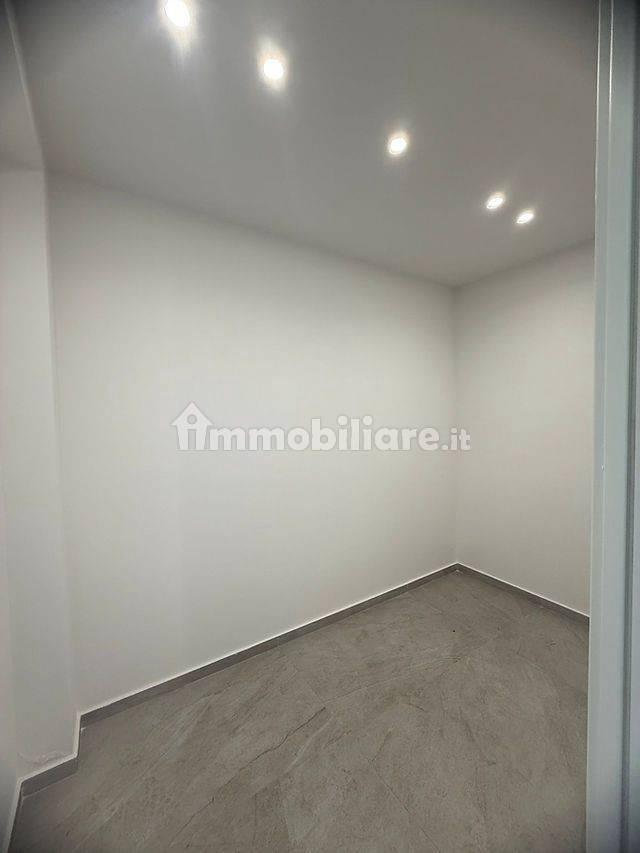 Villa unifamiliare via delle Sciare, Centro, San Giovanni la Punta — foto 2 di 25