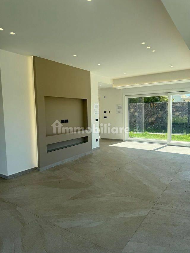 Villa unifamiliare via delle Sciare, Centro, San Giovanni la Punta — foto 14 di 25