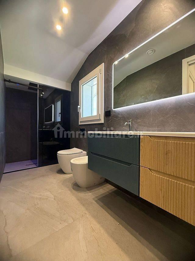 Villa unifamiliare via delle Sciare, Centro, San Giovanni la Punta — foto 9 di 25