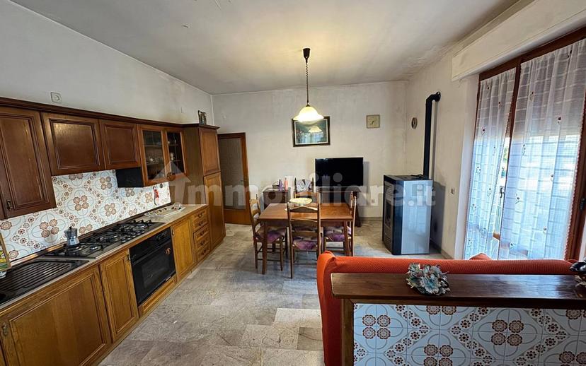 Appartamento via 16 Giugno, Fratta Todina — foto 4 di 55