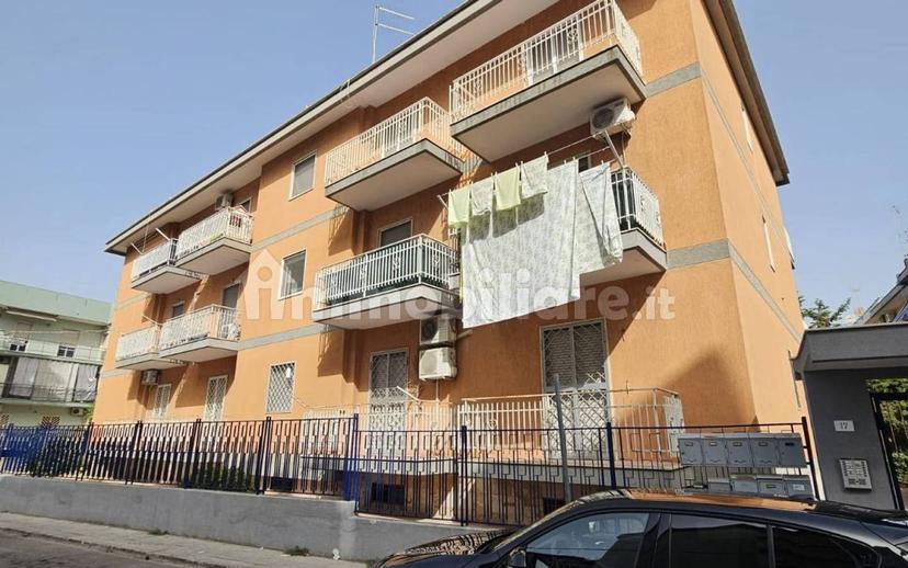 Appartamento via Umberto Giordano 17, San Giorgio Ionico — foto 2 di 15