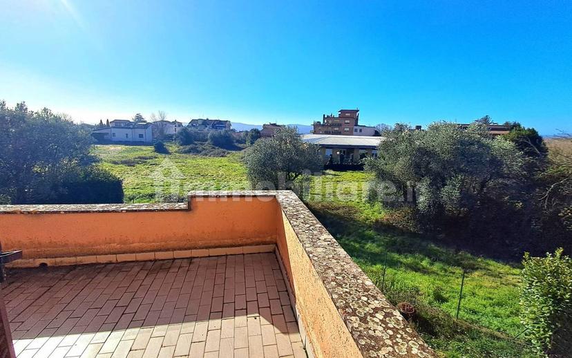 Villa a schiera via Raffaello Sanzio, Centro, Ronciglione — foto 21 di 26