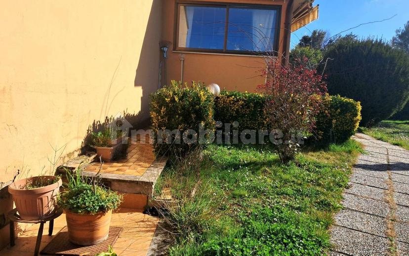 Villa a schiera via Raffaello Sanzio, Centro, Ronciglione — foto 18 di 26