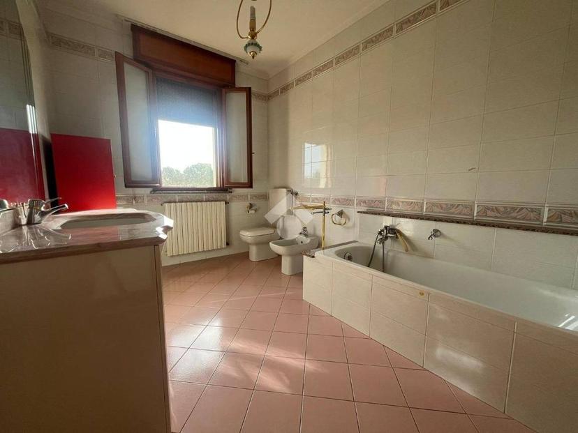 Villa unifamiliare via Don Giovanni Bosco 40, Centro, Codigoro — foto 22 di 23