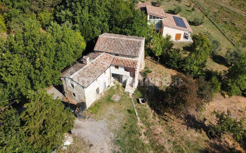 Casa colonica Strada del Gioco, Madonna Alta - Prepo, Perugia