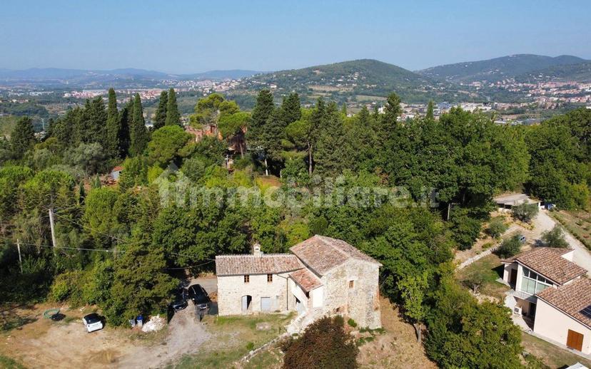 Casa colonica Strada del Gioco, Madonna Alta - Prepo, Perugia — foto 2 di 29