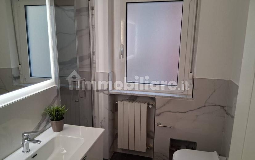 Quadrilocale via dei Conti Vacca, Centro, Finale Ligure — foto 3 di 7