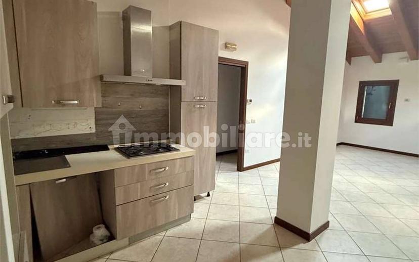 Trilocale via Gozzi, 100, Centro, Pontelongo — foto 13 di 16
