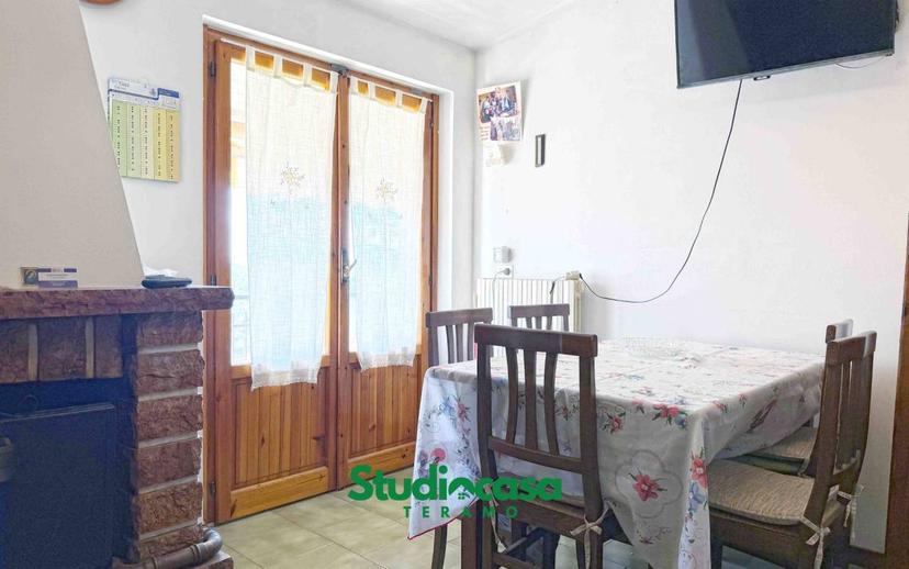Quadrilocale via Sicilia, Bellante — foto 14 di 21