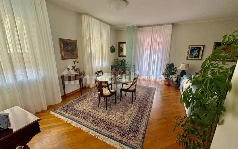 Villa bifamiliare via Alba 9, Centro, Fossano — foto 6 di 109