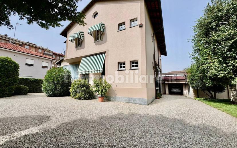Villa bifamiliare via Alba 9, Centro, Fossano — foto 15 di 109
