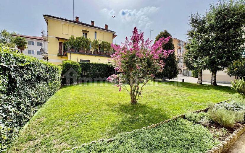 Villa bifamiliare via Alba 9, Centro, Fossano — foto 36 di 109