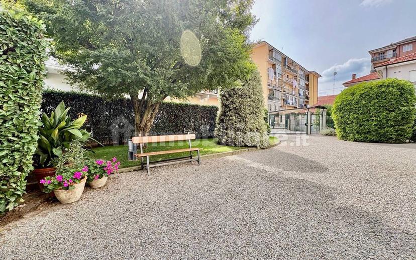 Villa bifamiliare via Alba 9, Centro, Fossano — foto 3 di 109
