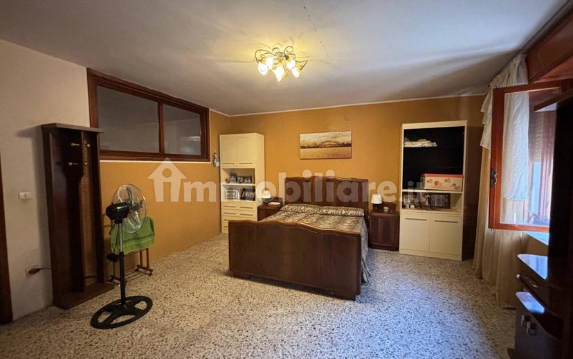 Trilocale via Brolo, Centro, Nave — foto 3 di 8