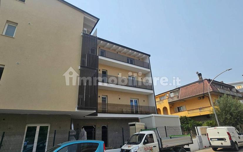 Quadrilocale via Giacomo Matteotti 5, Montepaone Lido, Montepaone — foto 4 di 8