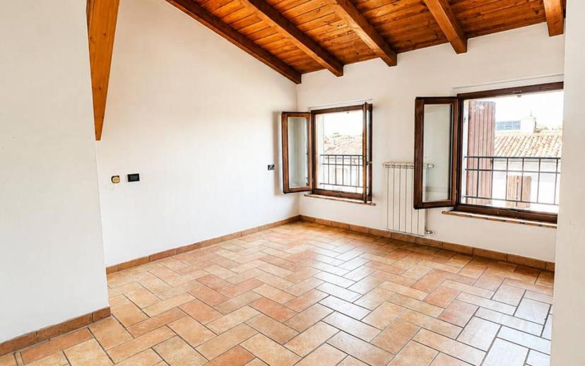 Trilocale ottimo stato, piano terra, Centro, Acquanegra sul Chiese — foto 13 di 21
