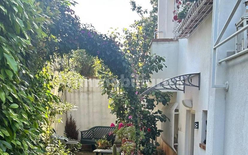 Bilocale viale Eurialo, Mondello - Valdesi, Palermo