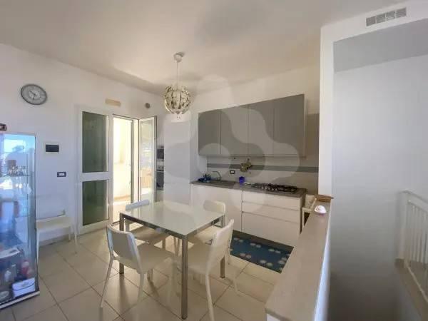 Villa a schiera 3 locali, buono stato, Santo Spirito, Bari — foto 9 di 18