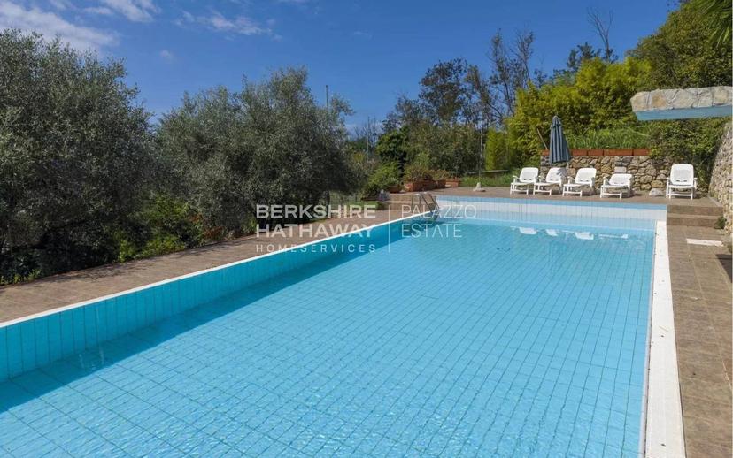 Villa unifamiliare, da ristrutturare, 357 m², Camaiore — foto 35 di 46
