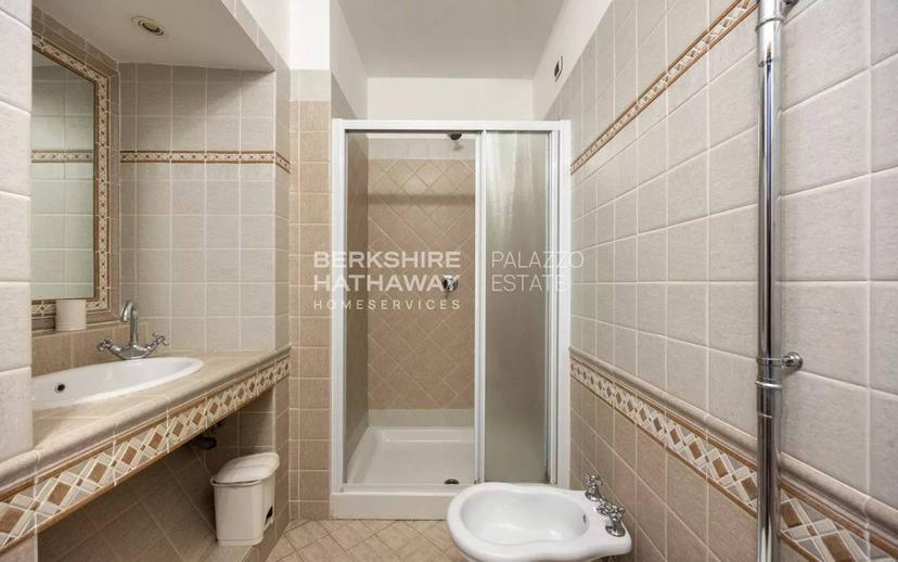 Villa unifamiliare, da ristrutturare, 357 m², Camaiore — foto 13 di 46