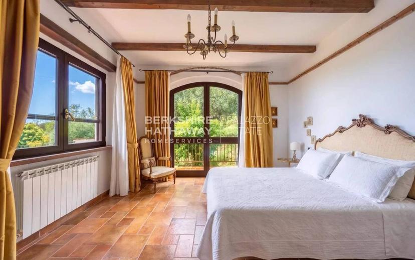 Villa unifamiliare, da ristrutturare, 357 m², Camaiore — foto 45 di 46