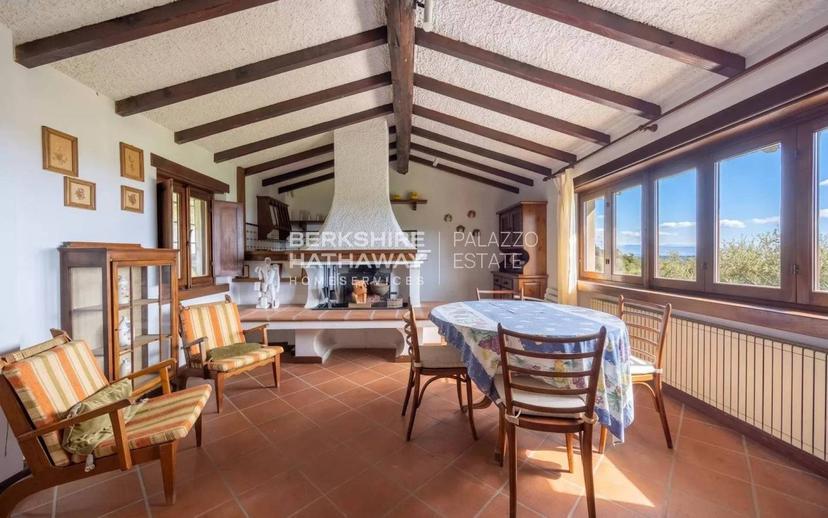 Villa unifamiliare, da ristrutturare, 357 m², Camaiore — foto 25 di 46