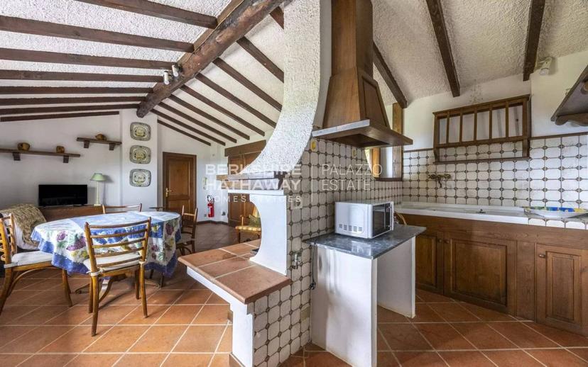Villa unifamiliare, da ristrutturare, 357 m², Camaiore — foto 34 di 46