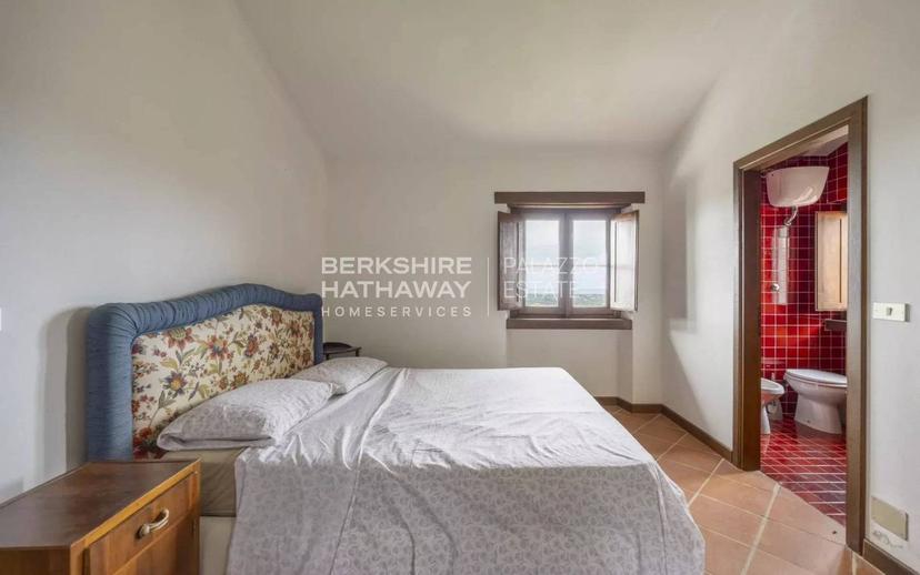 Villa unifamiliare, da ristrutturare, 357 m², Camaiore — foto 38 di 46